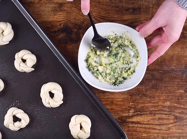 Garlic Knots - Step 3